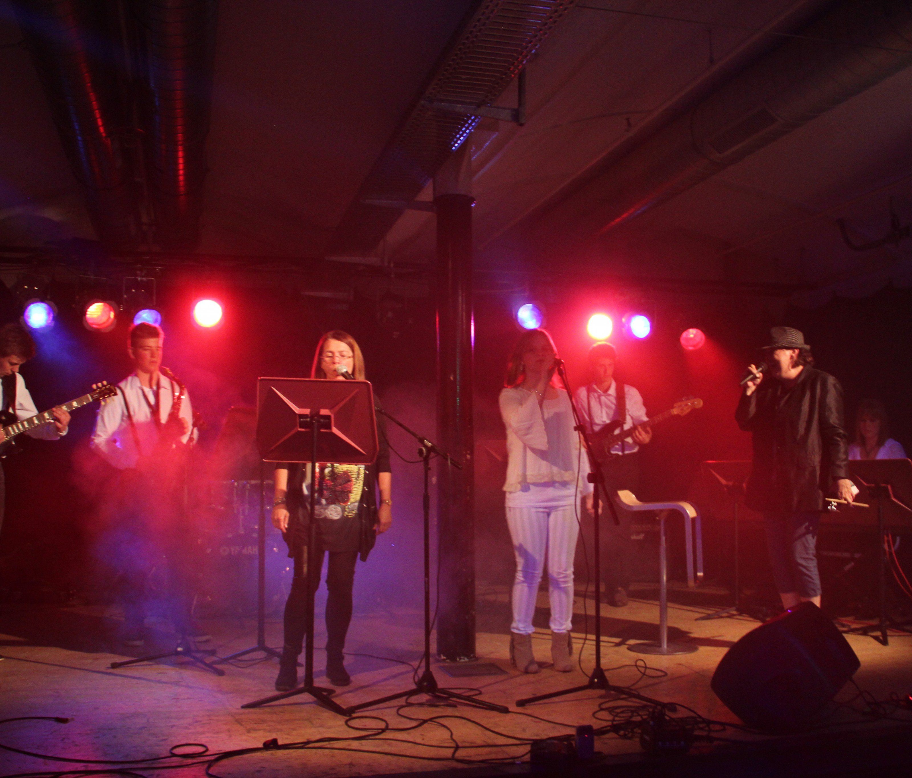 Die Bands der Musikschule begeisterten das Publikum Die Bands der Musikschule begeisterten das Publikum