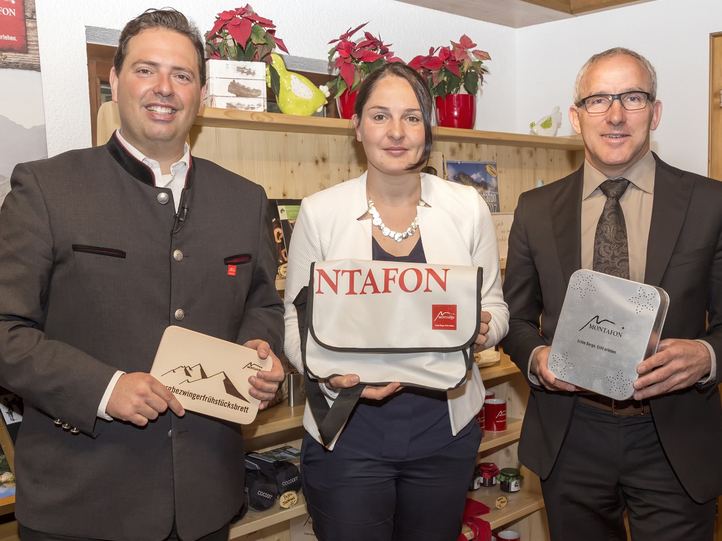 Manuel Bitschnau, Monika Vonier und Martin Netzer beim Jahrespressegespräch von Montafon Tourismus (v.l.n.r). Manuel Bitschnau, Monika Vonier und Martin Netzer beim Jahrespressegespräch von Montafon Tourismus (v.l.n.r).