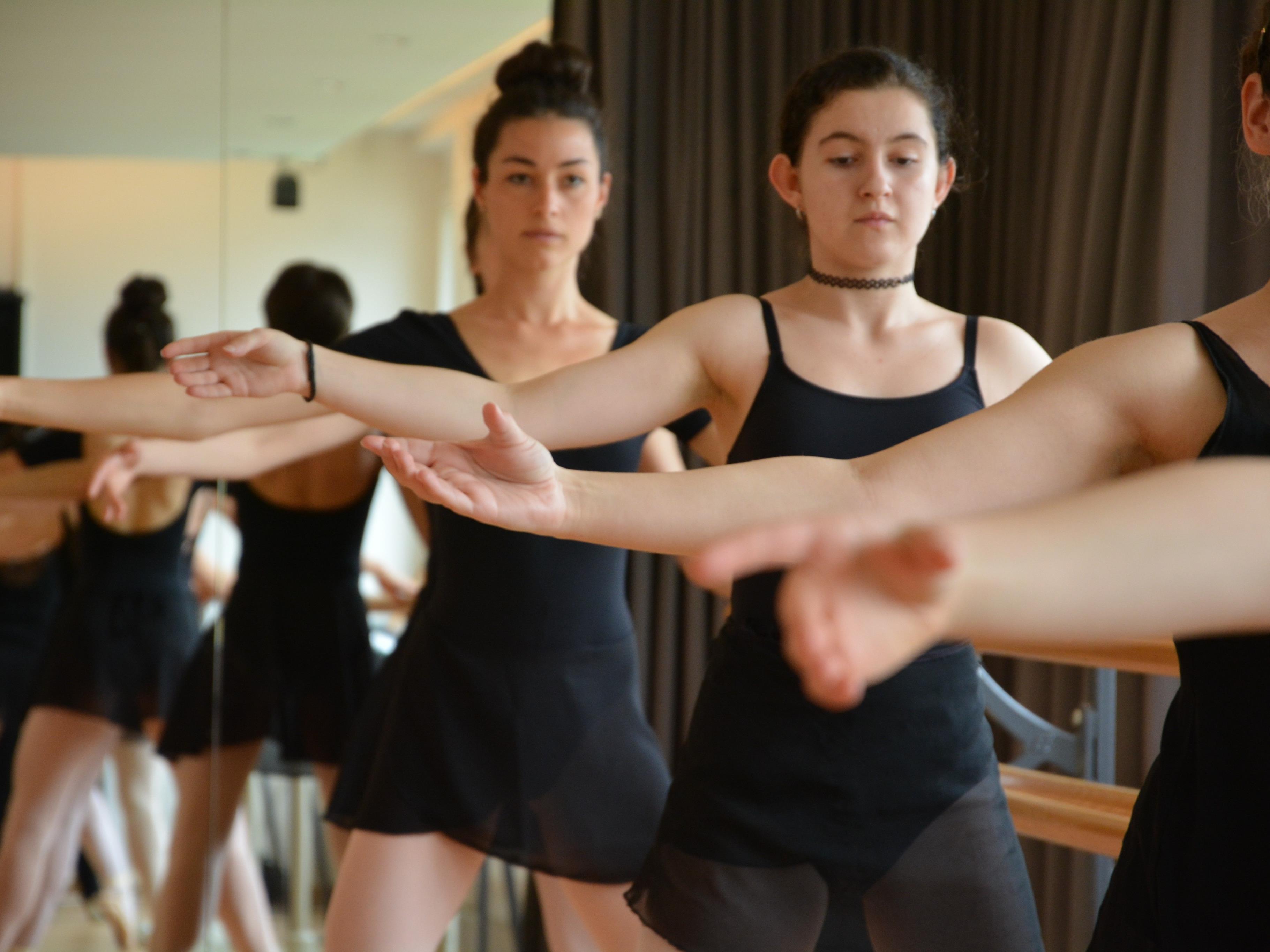 Vom 6. bis 10. Juni 2016 lädt die Tanzabteilung der Musikschule zum Schnuppern ein.