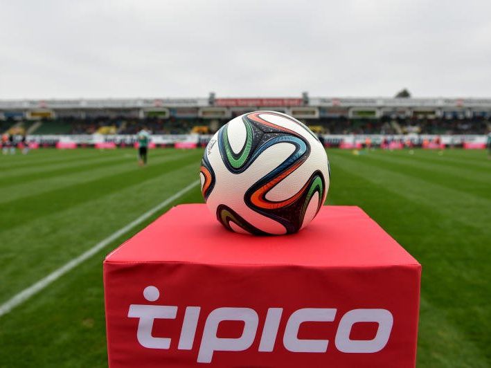 Höchste Spielklasse mit Meister- und Abstiegs-Play-off Höchste Spielklasse mit Meister- und Abstiegs-Play-off