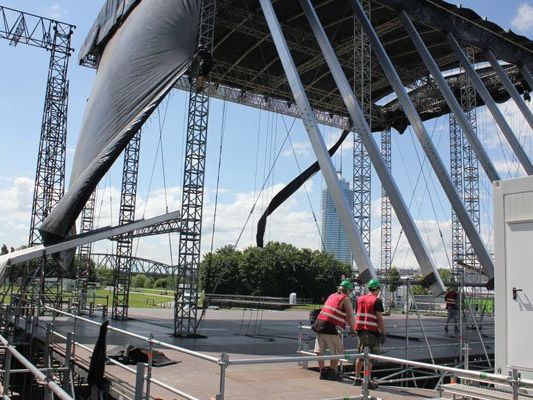 Auf der Donauinsel wird eifrig gewerkt. Auf der Donauinsel wird eifrig gewerkt.