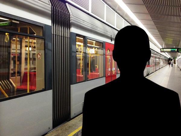 Die Gebrüder Moped über die Wiener U-Bahn. Die Gebrüder Moped über die Wiener U-Bahn.