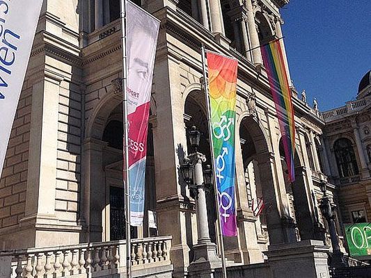 Die ÖH wirft der Uni Wien "Homofeindlichkeit" vor. Die ÖH wirft der Uni Wien "Homofeindlichkeit" vor.