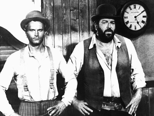 Vor allem die lustigen Sprüche aus den Spencer-Hill-Filmen werden in Erinnerung bleiben. Vor allem die lustigen Sprüche aus den Spencer-Hill-Filmen werden in Erinnerung bleiben.