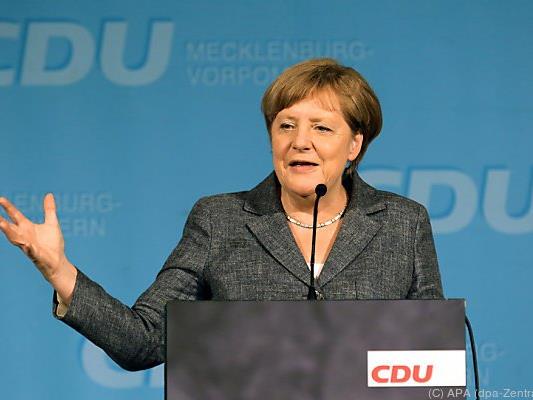 Angela Merkel zieht die Fäden der Macht