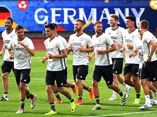 Weltmeister Deutschland zählt wie immer zu den Topfavoriten Weltmeister Deutschland zählt wie immer zu den Topfavoriten