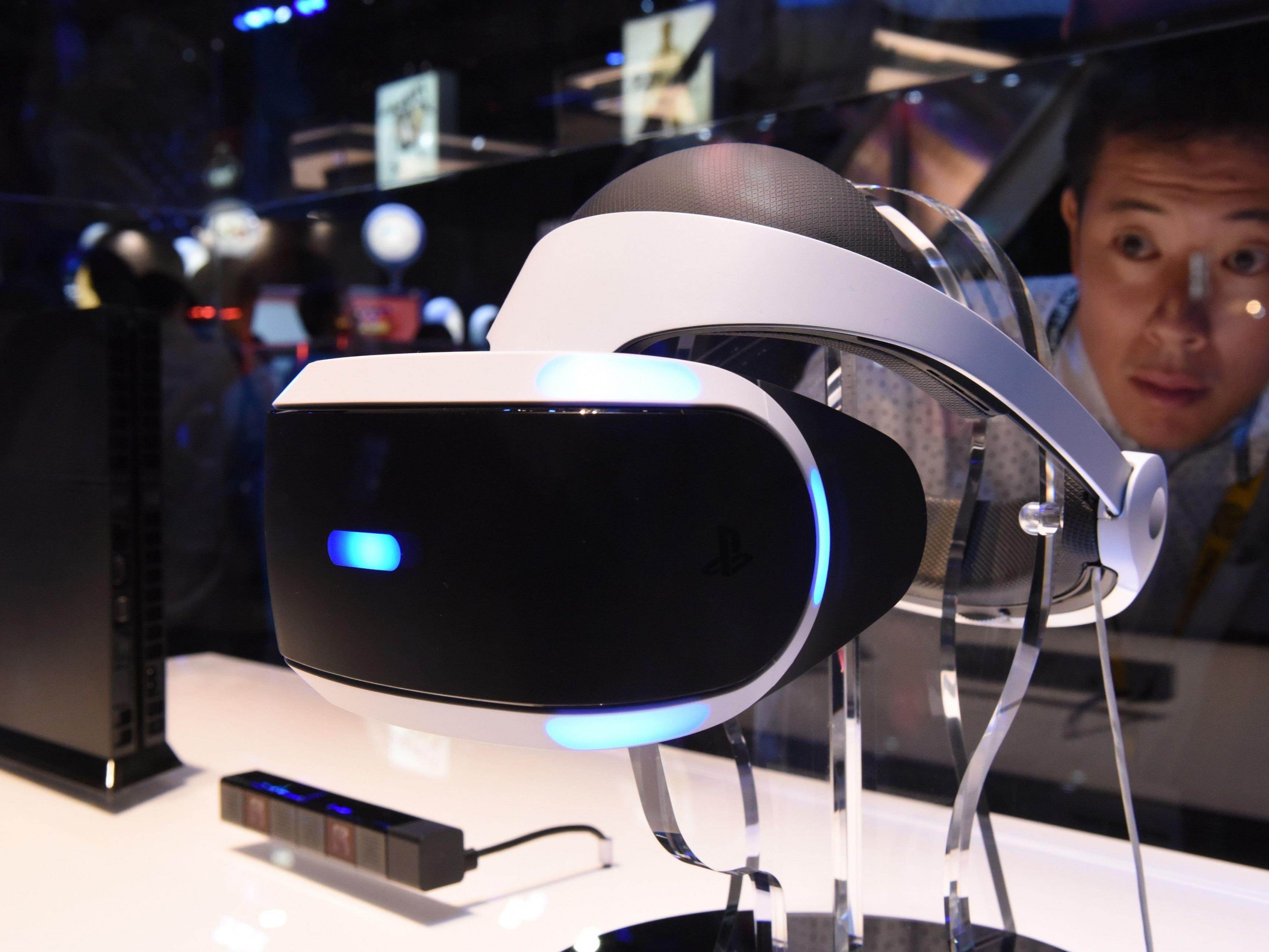 Die Playstation VR-Brille soll 400 Euro kosten.