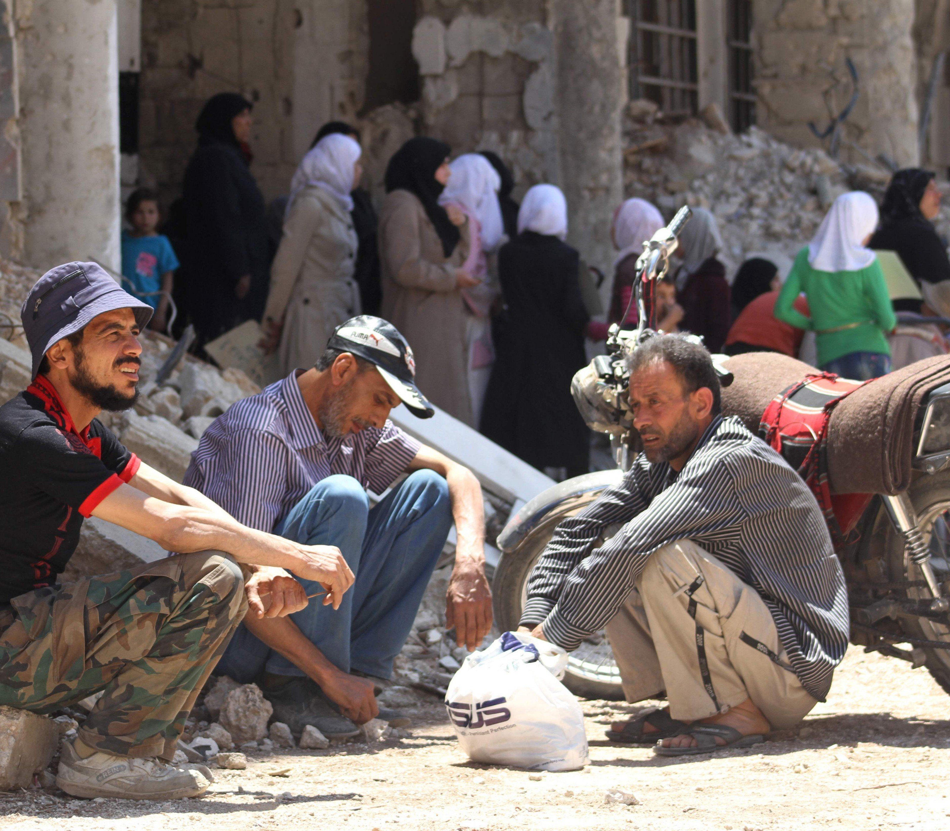 Daraya liegt südwestlich von Damaskus. Daraya liegt südwestlich von Damaskus.