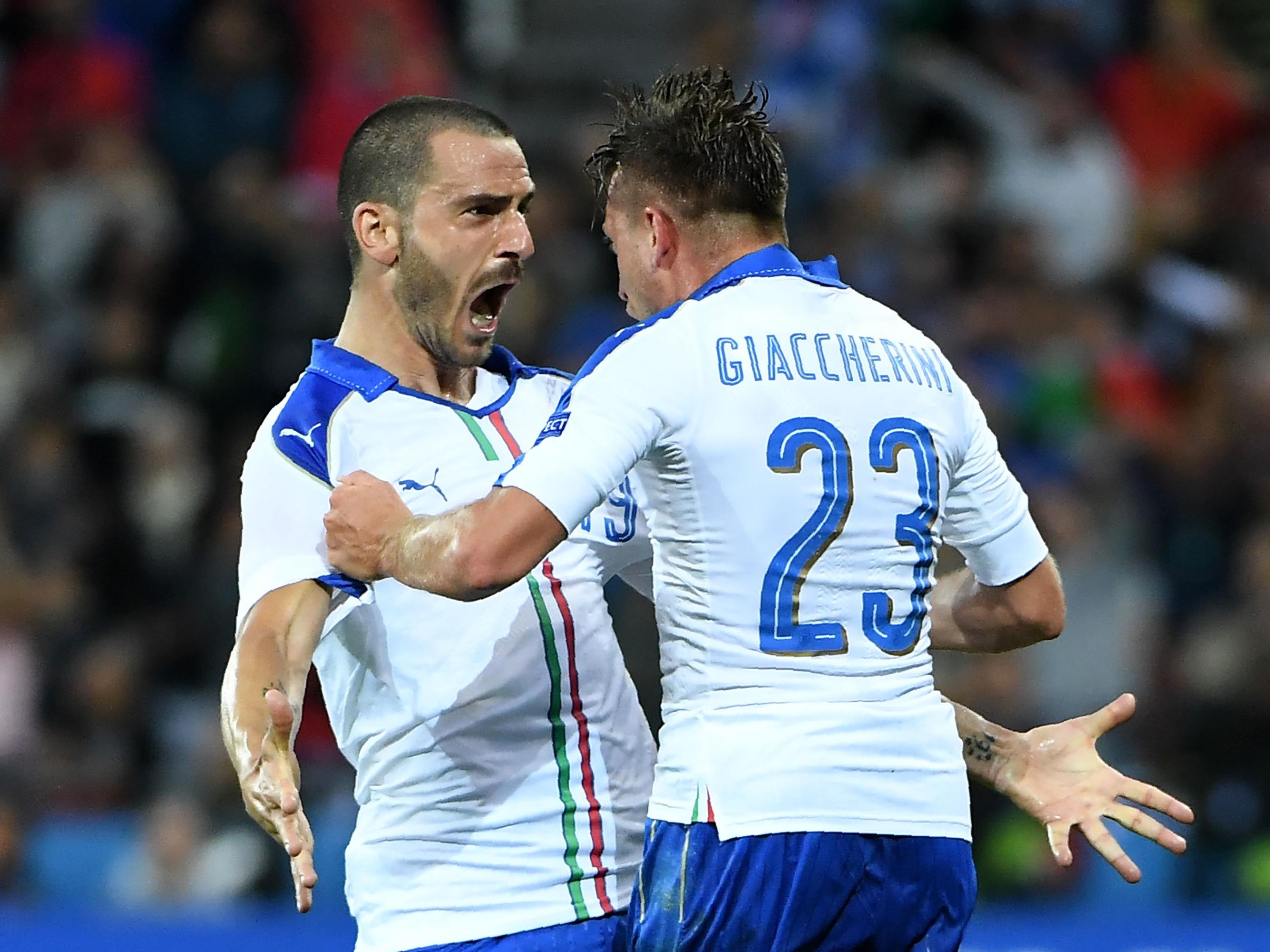 Italien feiert einen 2:0-Sieg über Belgien.