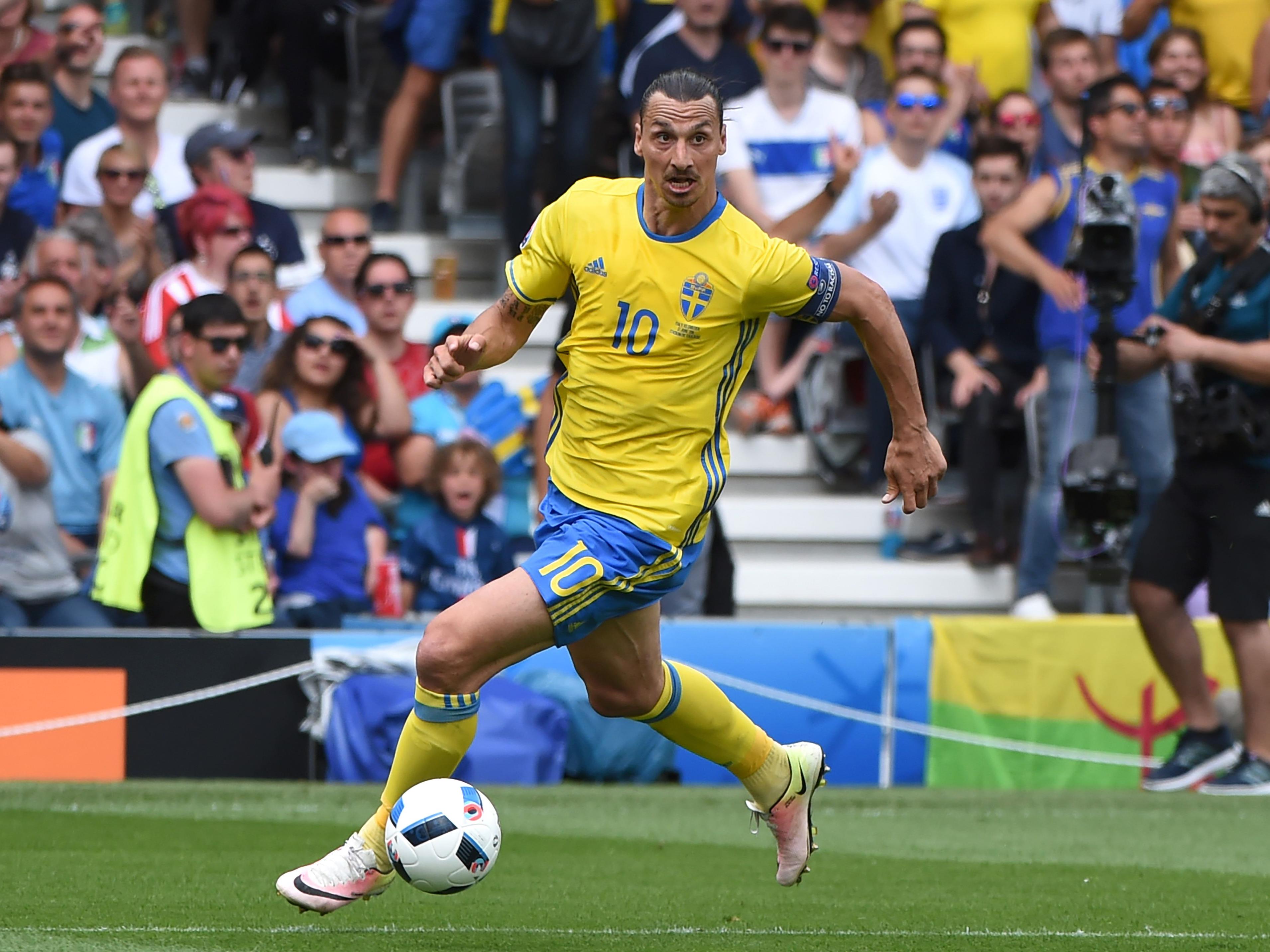 Zlatan Ibrahimovic hat das Ende seiner Nationalmannschaftskarriere bekannt gegeben. Das letzte Spiel bei der EM wird sein letztes für Schweden sein.