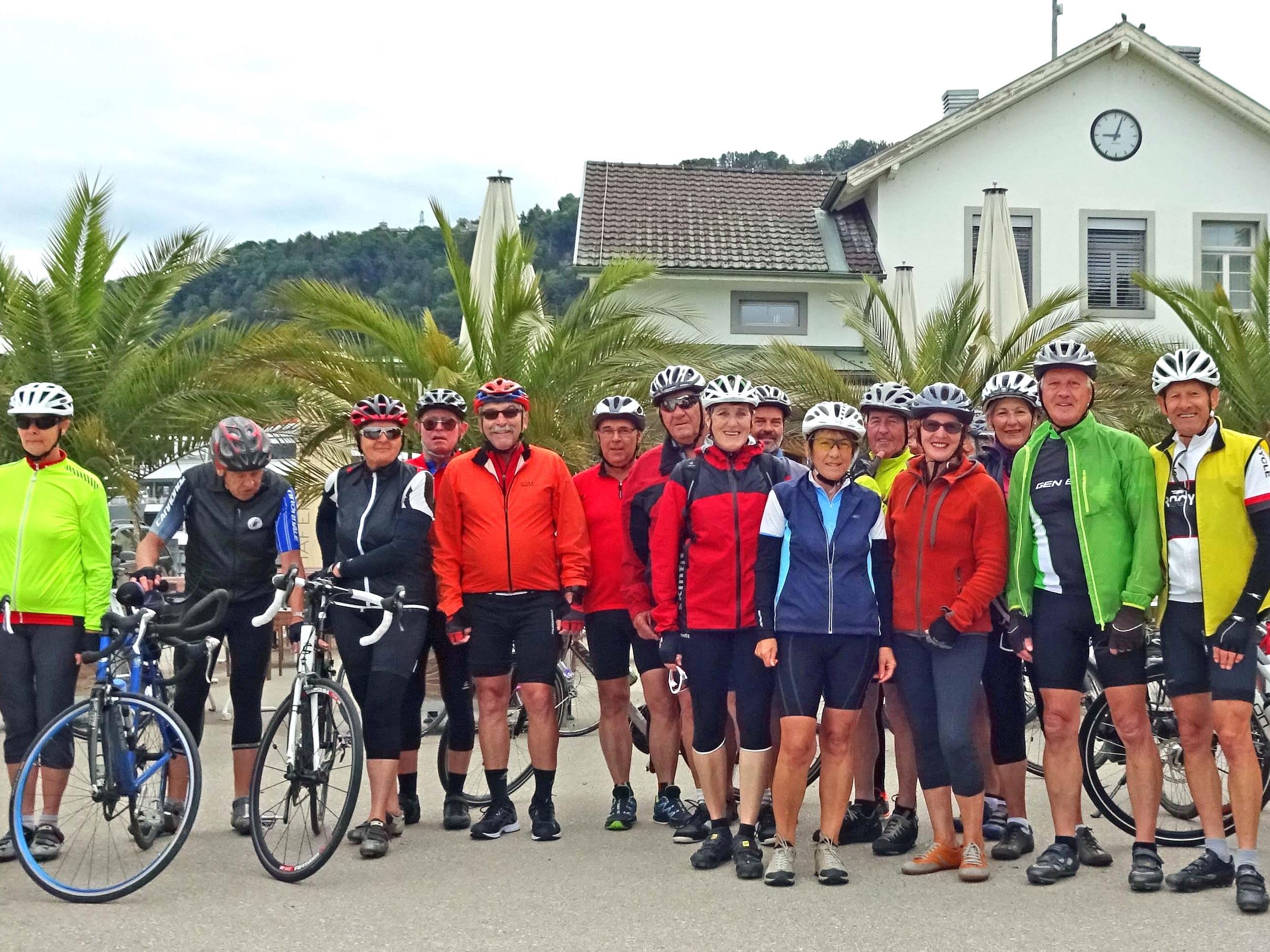 Radteam per pedales auf Obstgartentour nach Tettnang