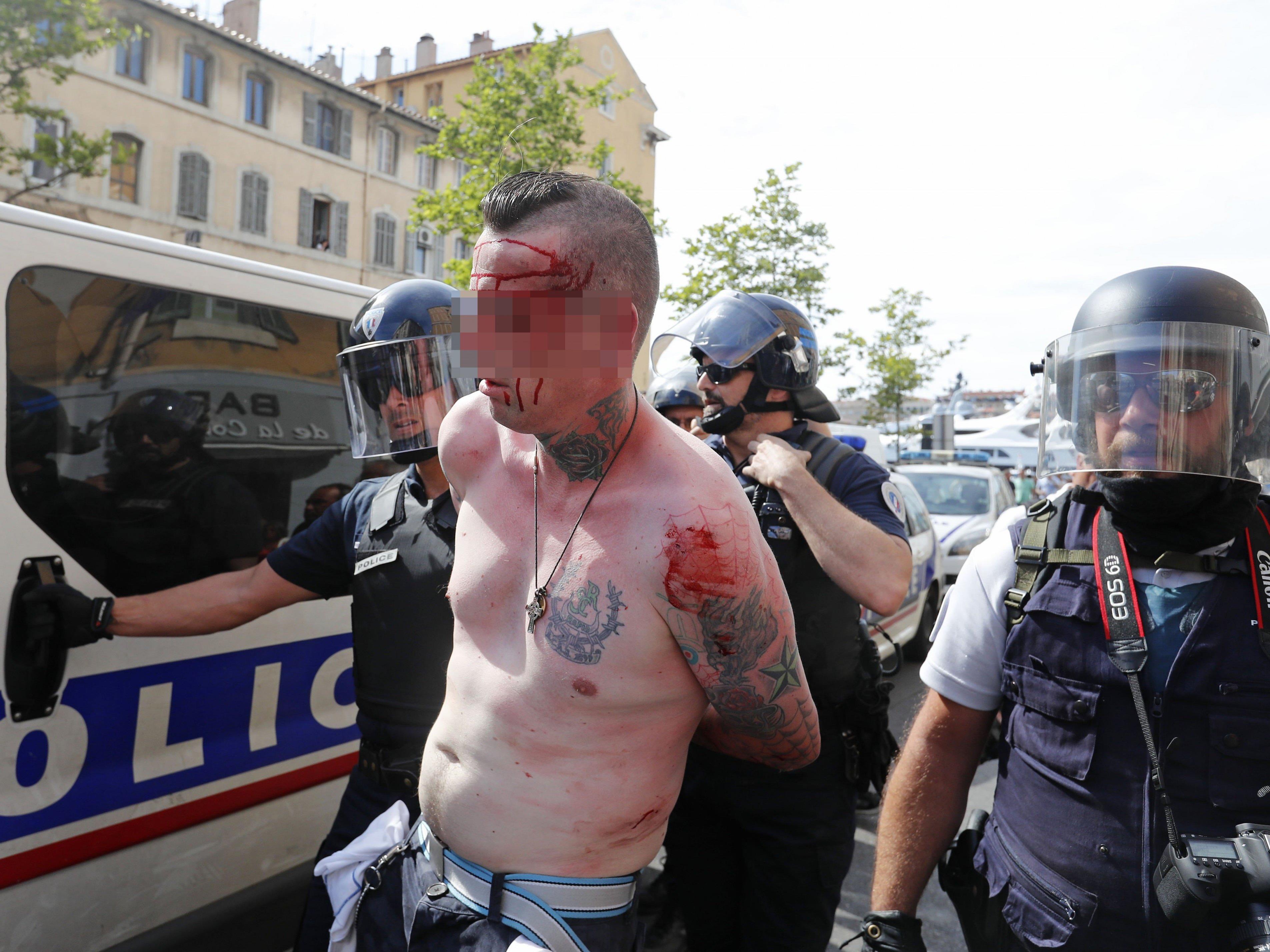 Am Wochenende wurde ein Österreicher bei Ausschreitungen in Marseille verhaftet.