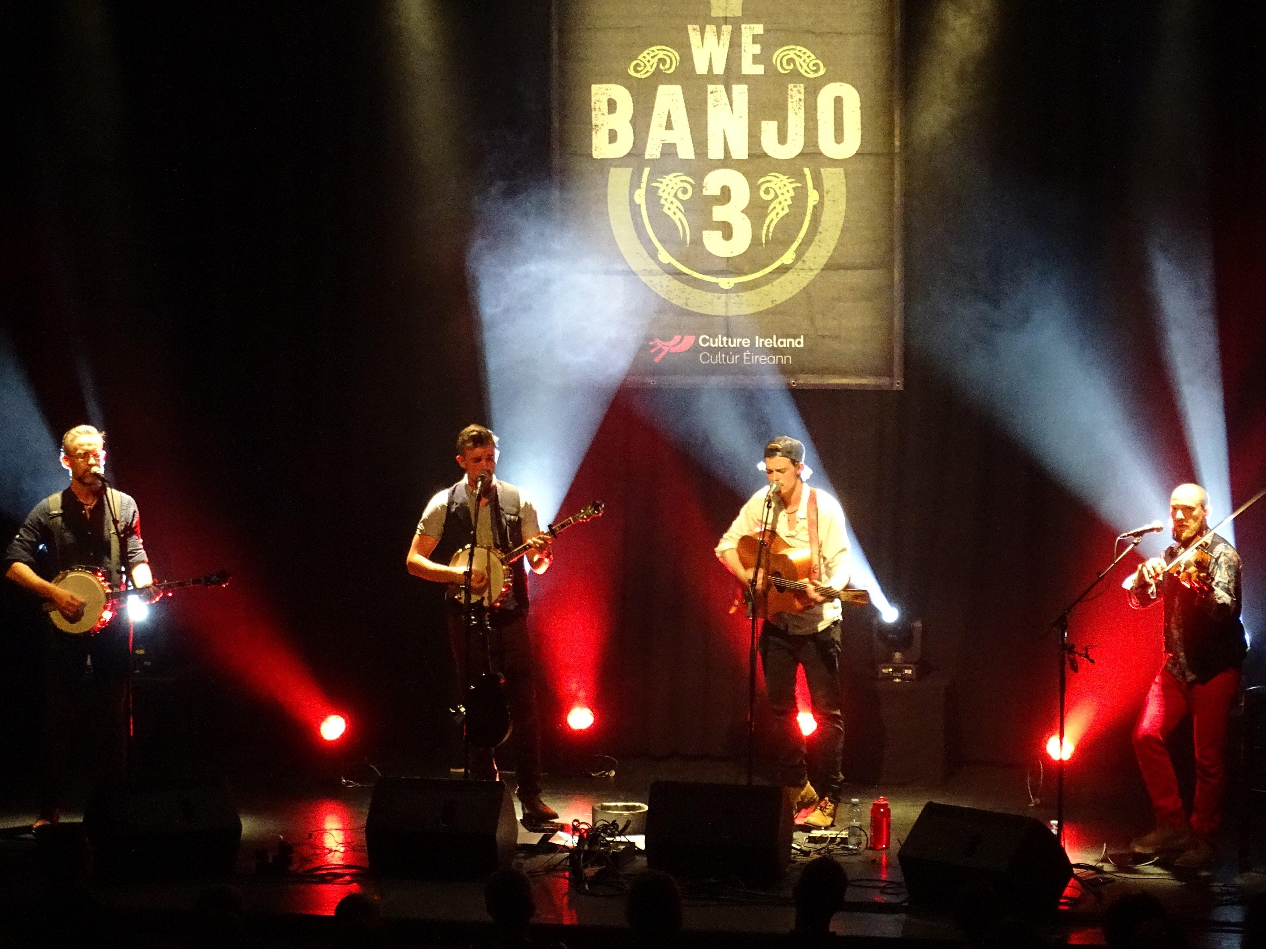 Die irische Formation „We Banjo 3“ sorgte mit ihrem Auftritt in der Remise für irisches Lebensgefühl und ausgelassenen Stimmung.