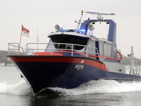 Zwei Pensionisten wurden auf dem Neusiedler See gerettet Zwei Pensionisten wurden auf dem Neusiedler See gerettet