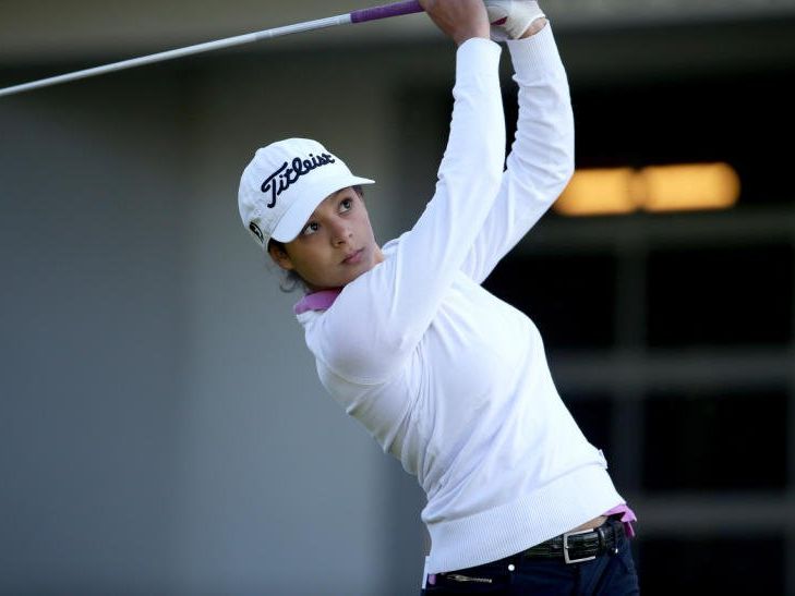 Chantal Düringer enthronte Julia Unterweger Chantal Düringer enthronte Julia Unterweger