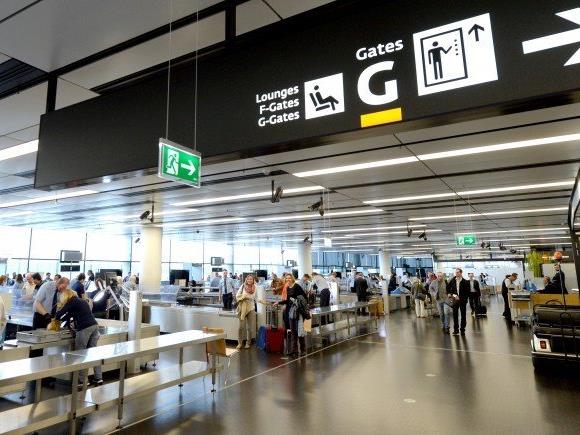 Nach dem Terror in Istanbul kommt es in Wien zu Flugausfällen. Nach dem Terror in Istanbul kommt es in Wien zu Flugausfällen.