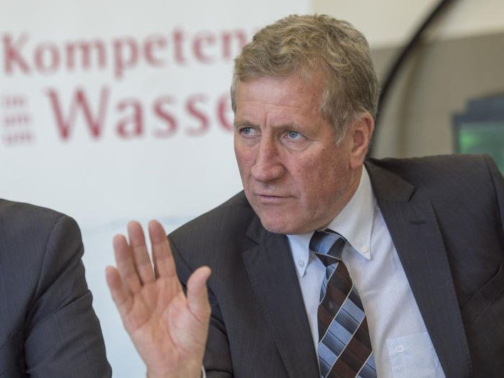 "Milchbauern in schwieriger Situation nicht allein lassen" "Milchbauern in schwieriger Situation nicht allein lassen"