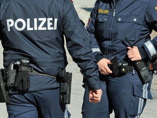 Es kam zu Attacken auf einen Polizisten in der Innenstadt Es kam zu Attacken auf einen Polizisten in der Innenstadt