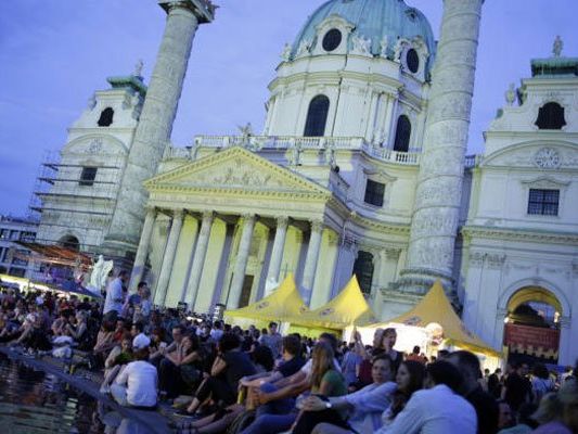 Das Popfest bittet wieder zum gemeinsamen Zelebrieren. Das Popfest bittet wieder zum gemeinsamen Zelebrieren.