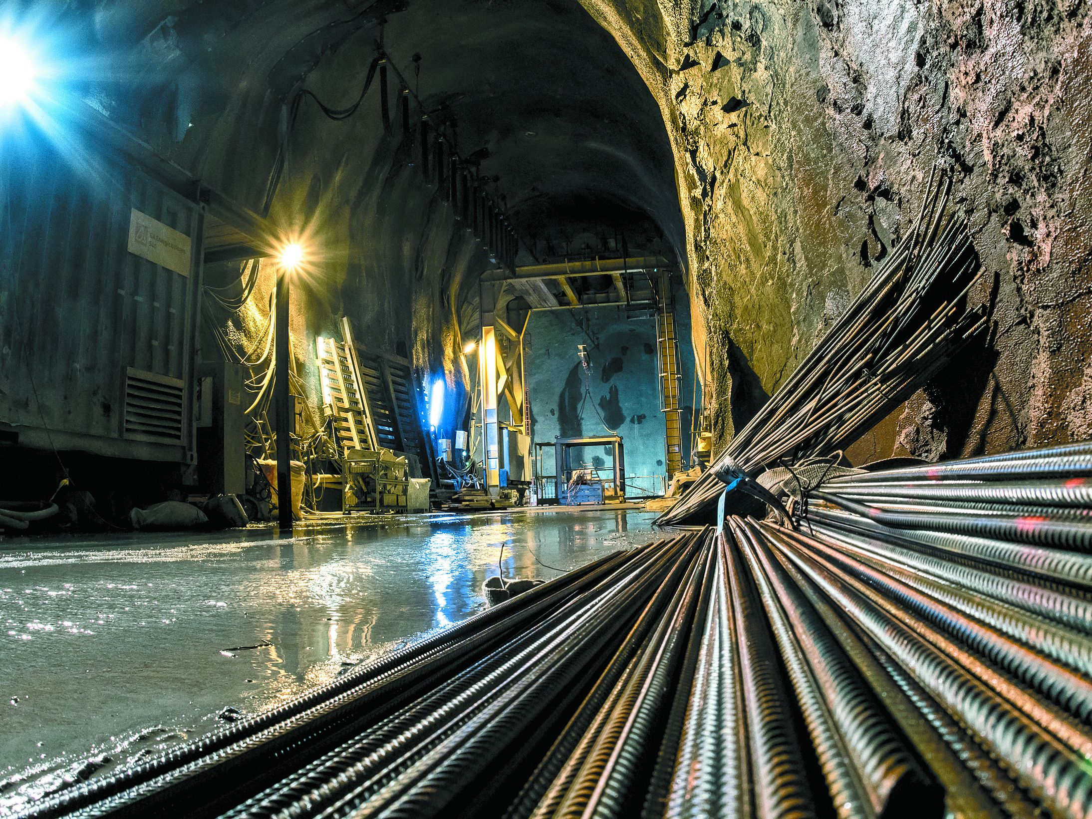 Wohl eines der imposantesten Bauwerke beim Obervermuntwerk II: das Wasserschloss.