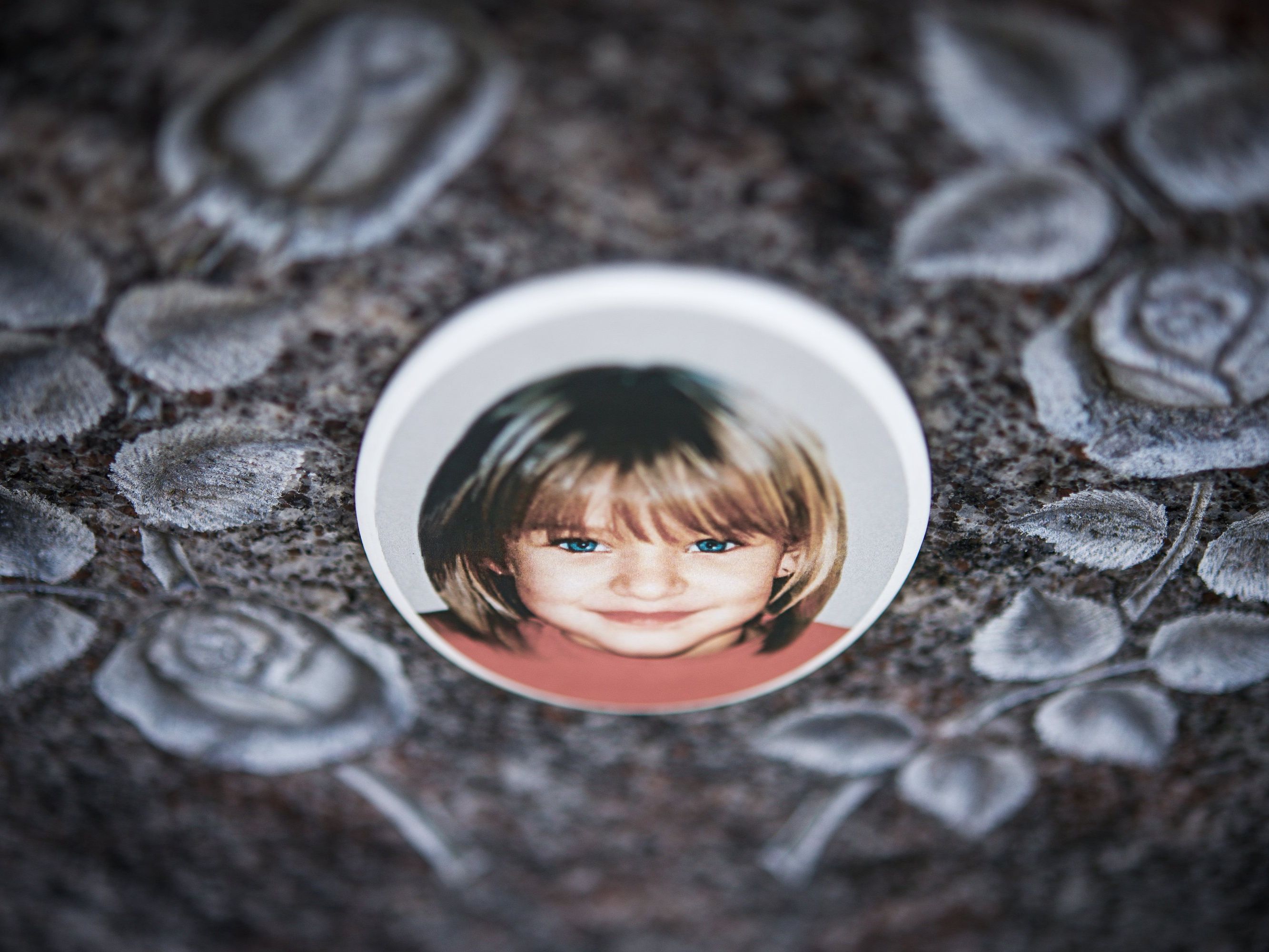 Die in einem Wald in Thüringen gefundenen Leichenteile stammen definitiv von der 2001 verschwundenen Peggy. Die in einem Wald in Thüringen gefundenen Leichenteile stammen definitiv von der 2001 verschwundenen Peggy.