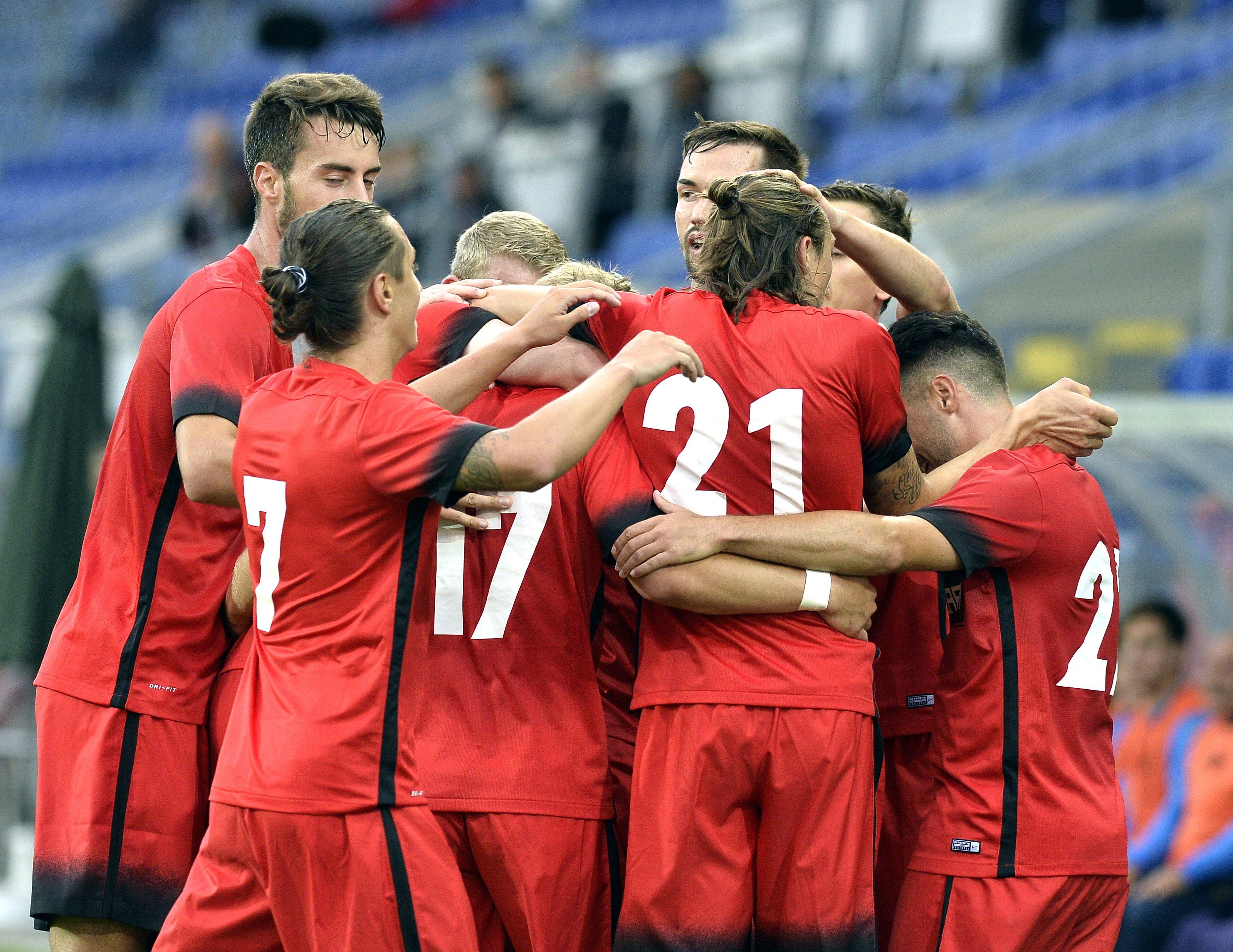 Die Admira freut sich über den Einzug in die nächste EL-Quali-Runde. Die Admira freut sich über den Einzug in die nächste EL-Quali-Runde.