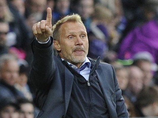 Austria-Trainer Thorsten Fink gibt den Weg der "Veilchen" vor. Austria-Trainer Thorsten Fink gibt den Weg der "Veilchen" vor.