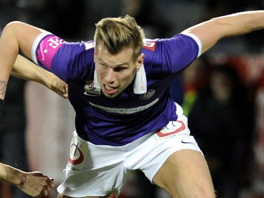 Alexander Grünwald startet mit der Austria in die Qualifikation für die Europa League. Alexander Grünwald startet mit der Austria in die Qualifikation für die Europa League.