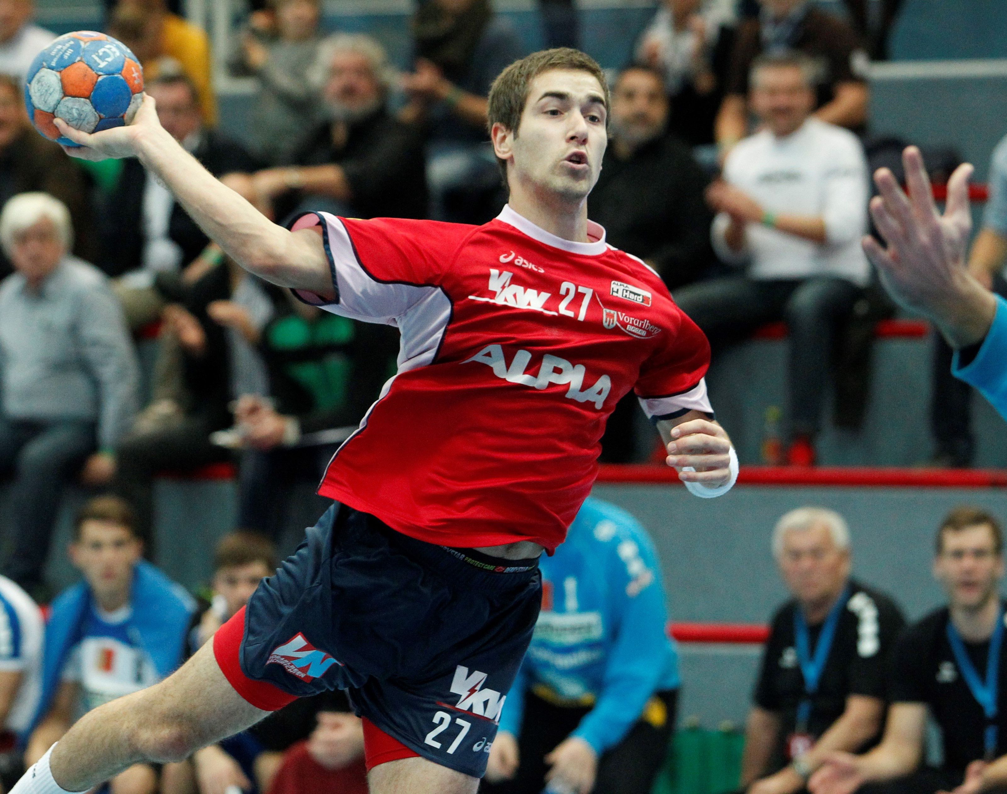 Linksaußen Thomas Weber war im ersten Testspiel mit sechs Toren der erfolgreichste Harder Werfer. Linksaußen Thomas Weber war im ersten Testspiel mit sechs Toren der erfolgreichste Harder Werfer.