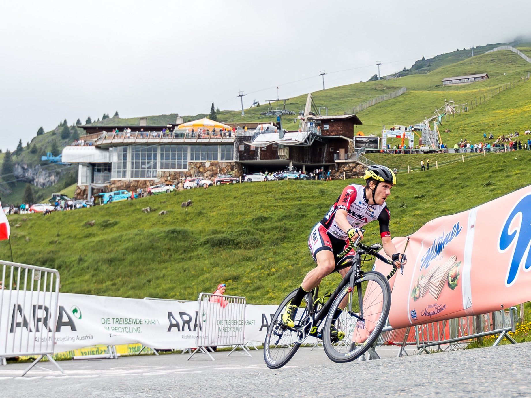 Am Samstag ging es bereits auf das Kitzbüheler Horn. Am Samstag ging es bereits auf das Kitzbüheler Horn.