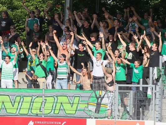 Fans von Austria Lustenau. Fans von Austria Lustenau.
