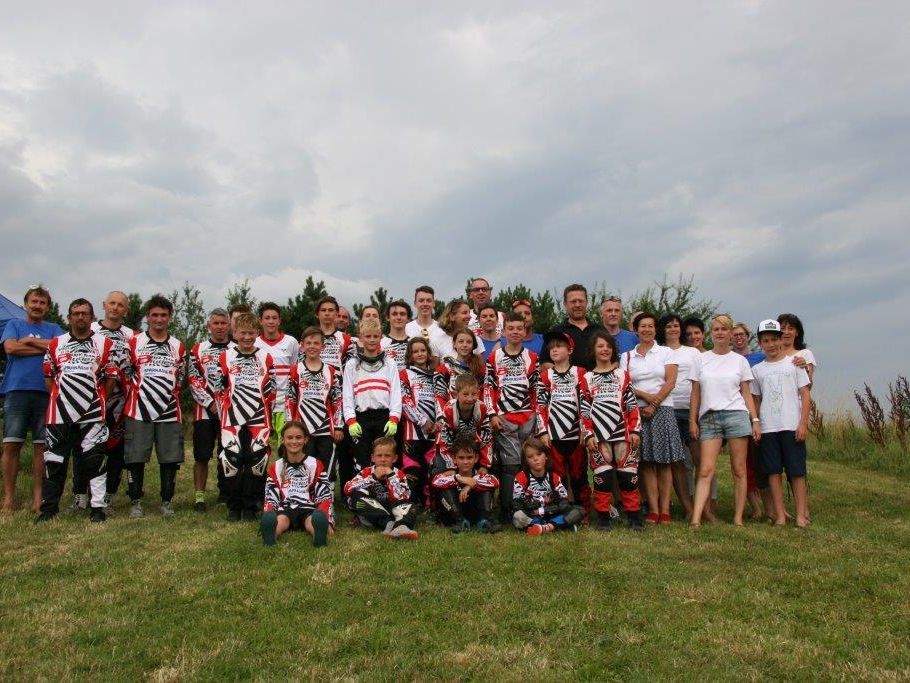 Das Bludenzer Sparkassenteam in Vösendorf Das Bludenzer Sparkassenteam in Vösendorf