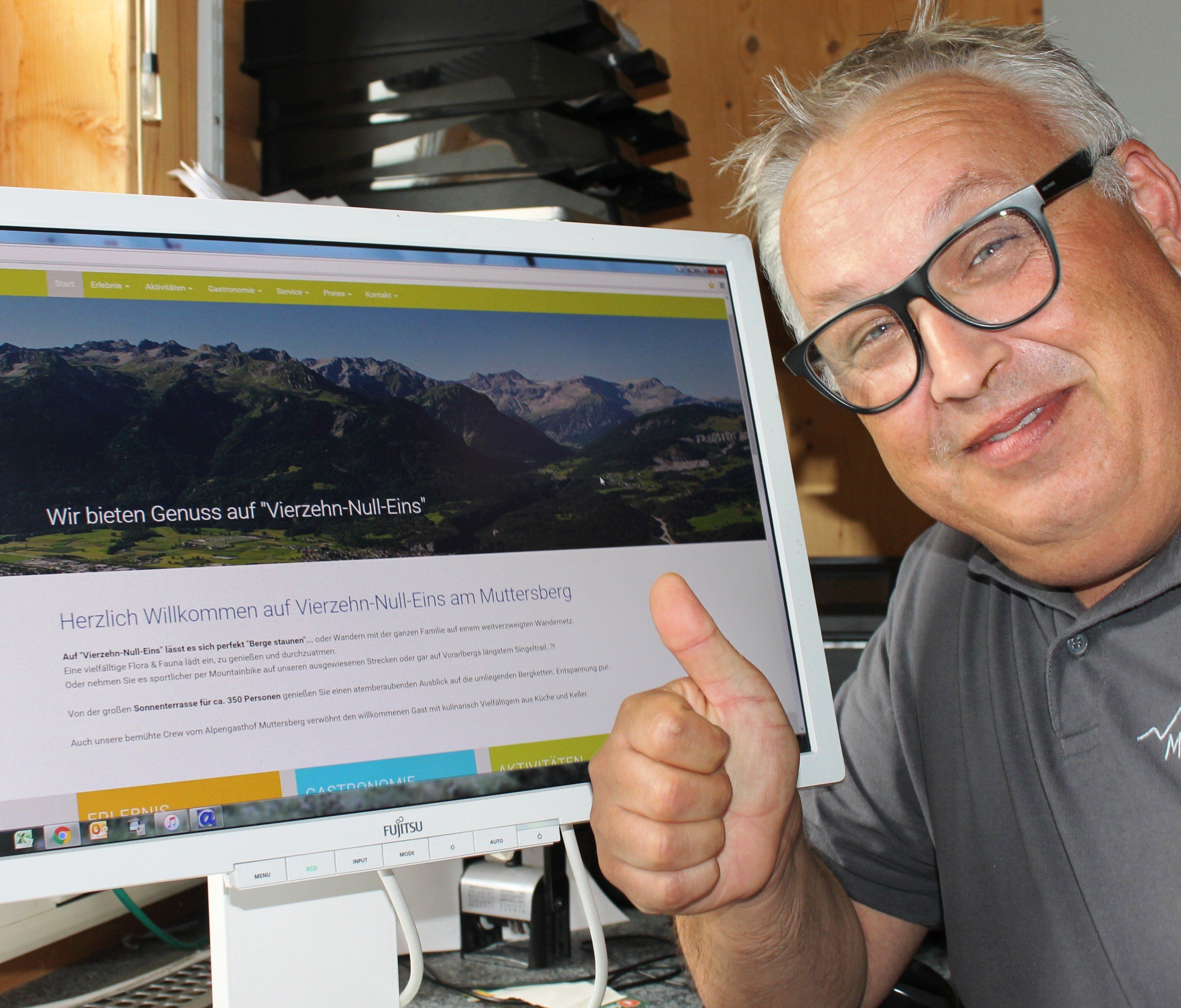 Muttersberg Geschäftsführer Johann Bandl und seine Teams von Seilbahn und Alpengasthof präsentieren sich mit einem neuen Internetauftritt Muttersberg Geschäftsführer Johann Bandl und seine Teams von Seilbahn und Alpengasthof präsentieren sich mit einem neuen Internetauftritt
