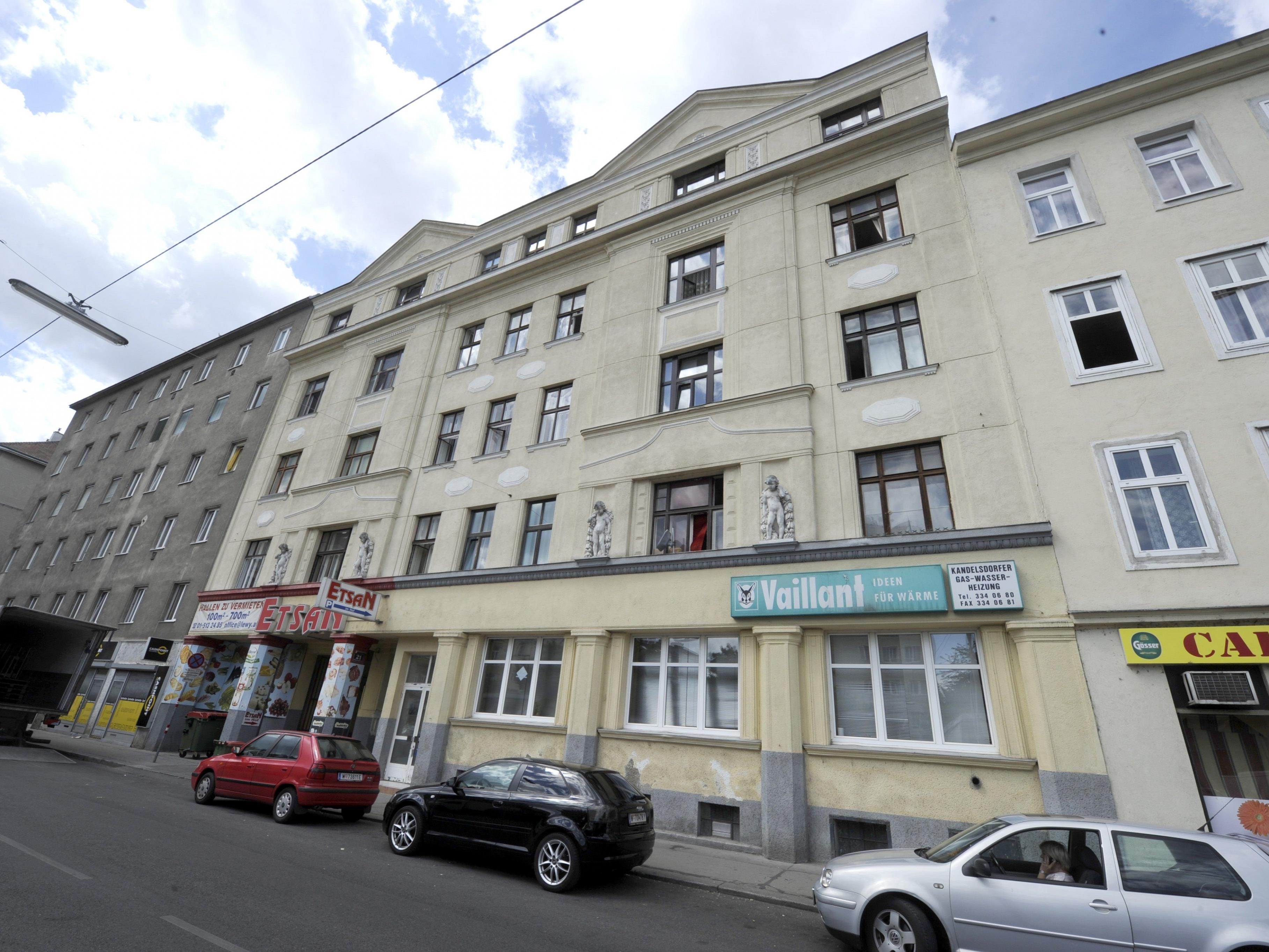 Das Haus in Wien-Brigittenau in dem der 20-Jährige seinen Cousin erstochen haben soll.