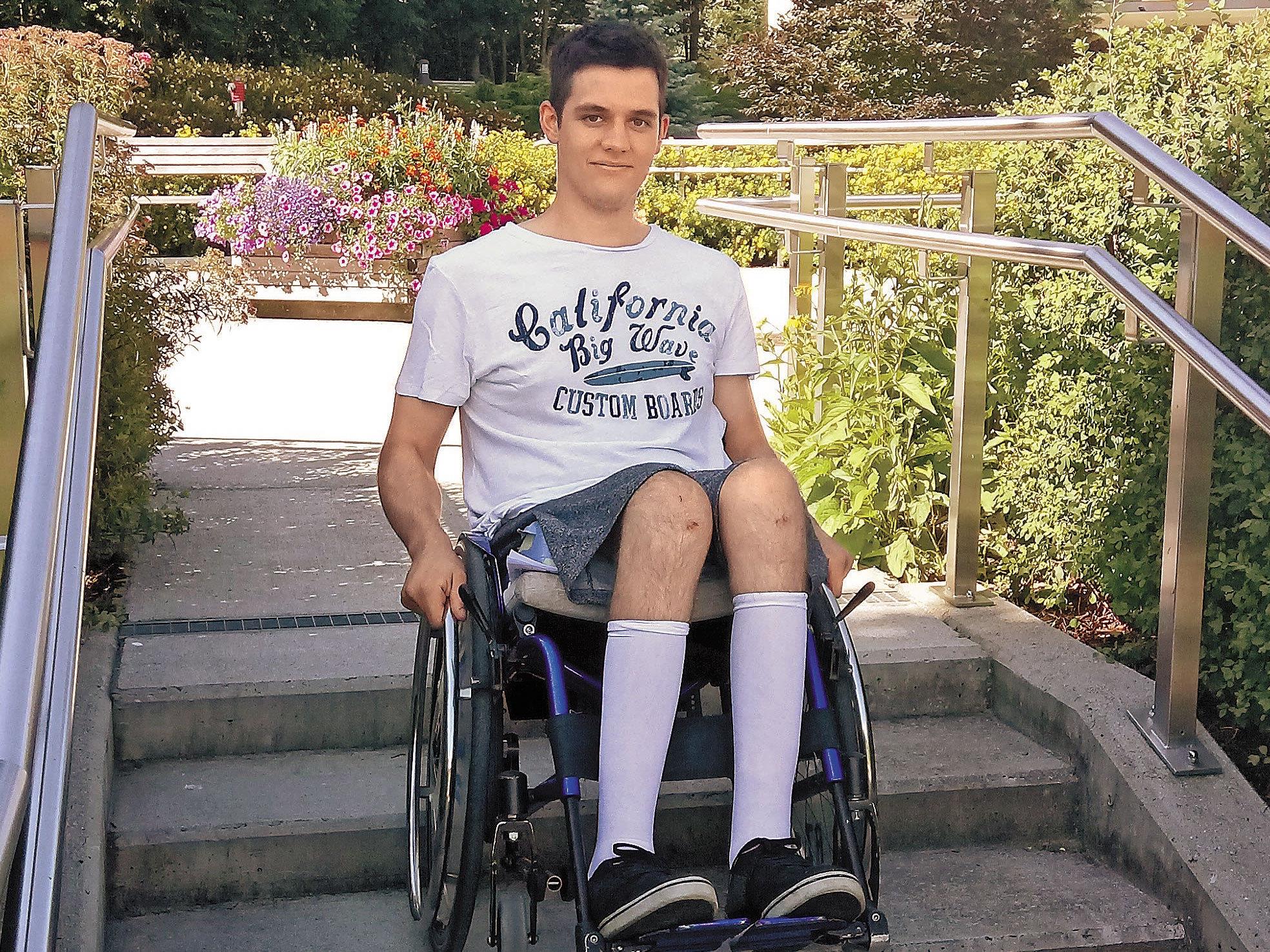 Dominik ist seit einem schweren Motocross-Unfall im März querschnittsgelähmt