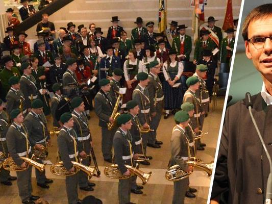 Die Vorarlberger Blasmusik bedankte sich bei allen Verantwortlichen für den Erhalt der Militärmusik mit einem Konzert im Bregenzer Landhaus.