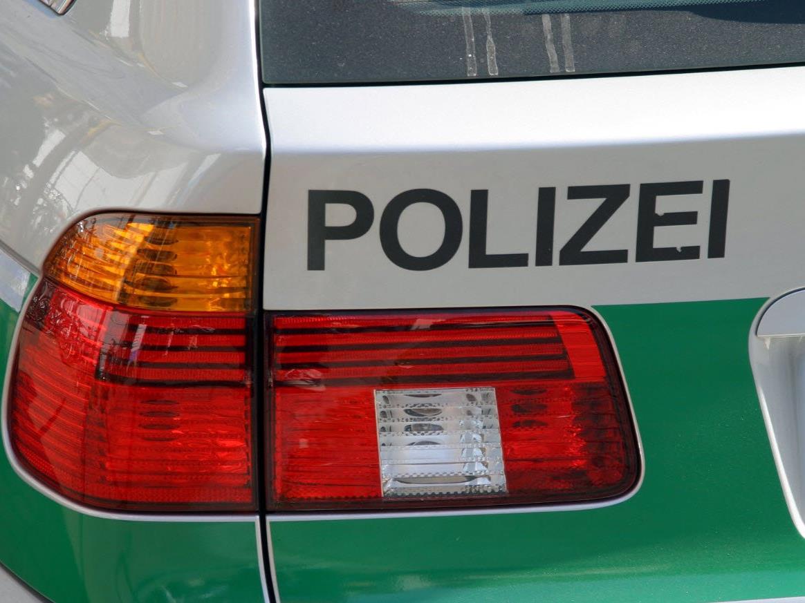 Die unerlaubt Eingereisten wurden von Bundespolizisten überwiegend am Lindauer Bahnhof in Gewahrsam genommen