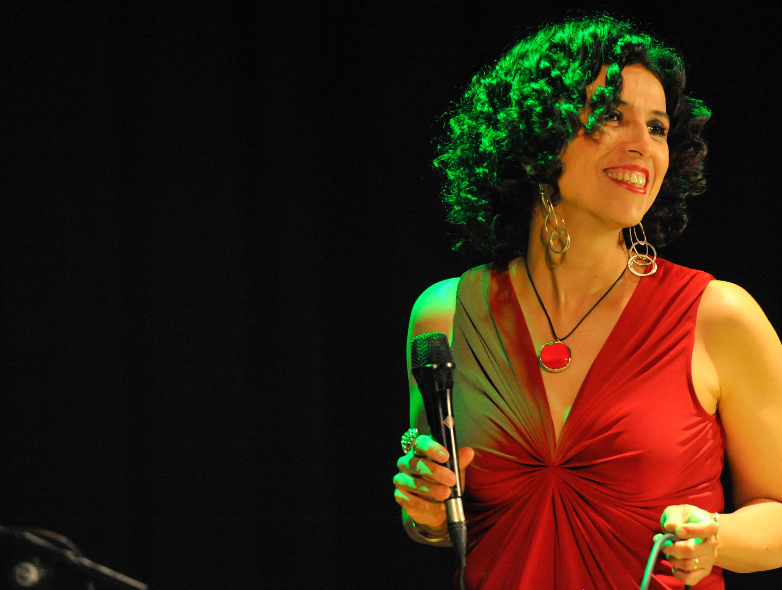 Paula Morelenbaum bringt am Donnerstag brasilianischen Rhythmus nach Lustenau. Paula Morelenbaum bringt am Donnerstag brasilianischen Rhythmus nach Lustenau.