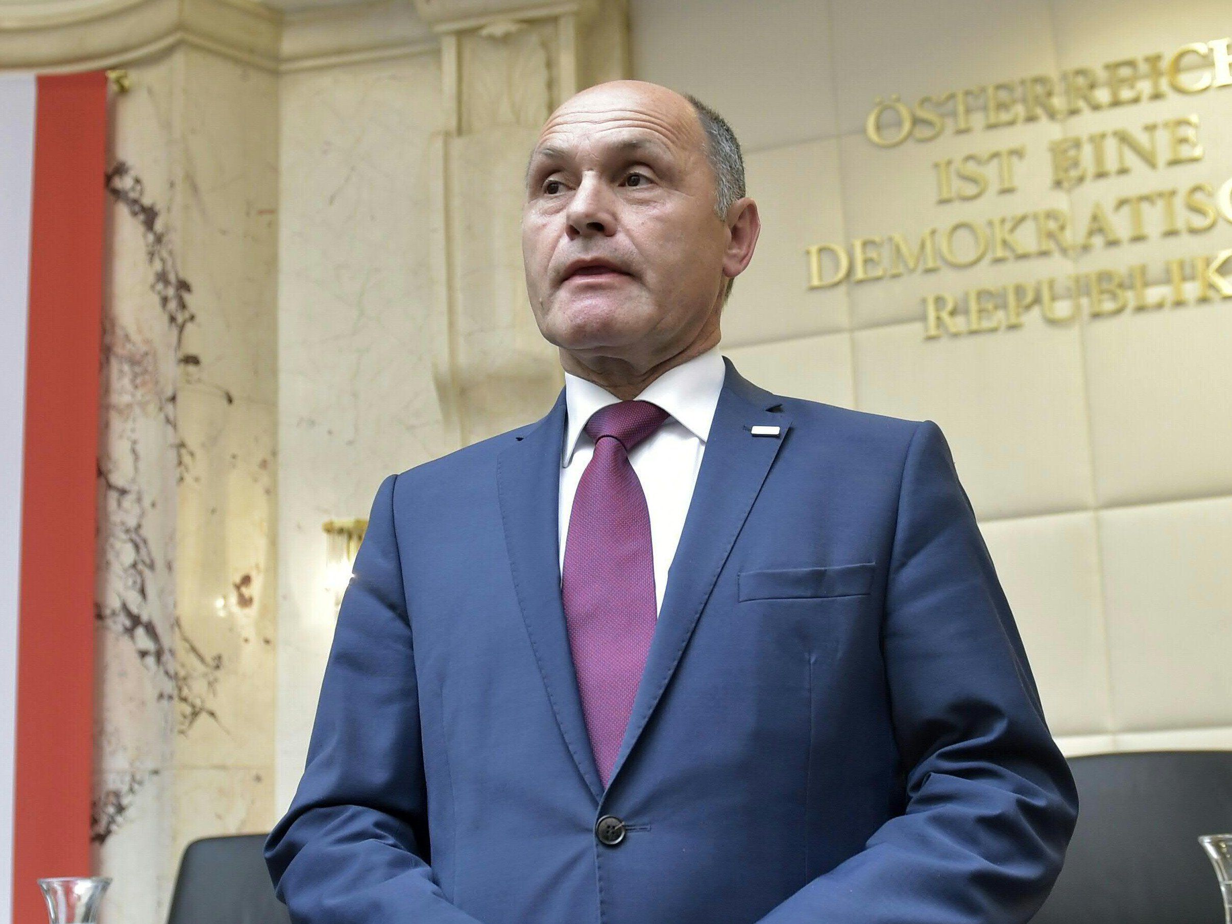 Innenminister Wolfgang Sobotka. Innenminister Wolfgang Sobotka.