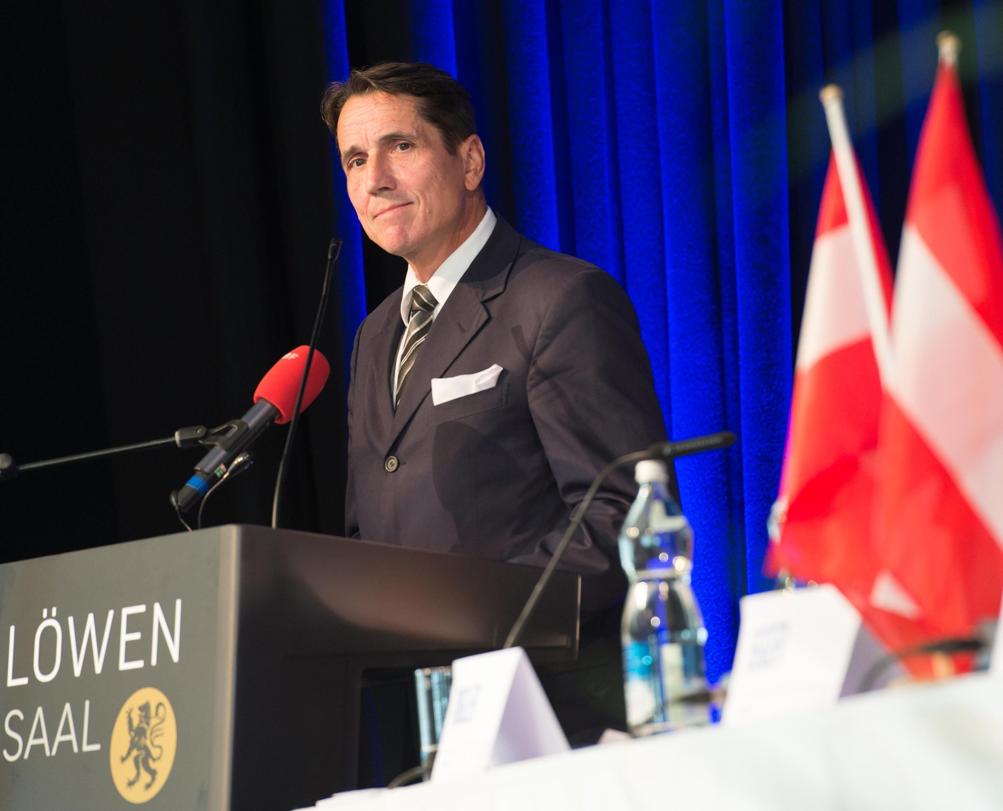 Bösch schlägt zurück Bösch schlägt zurück