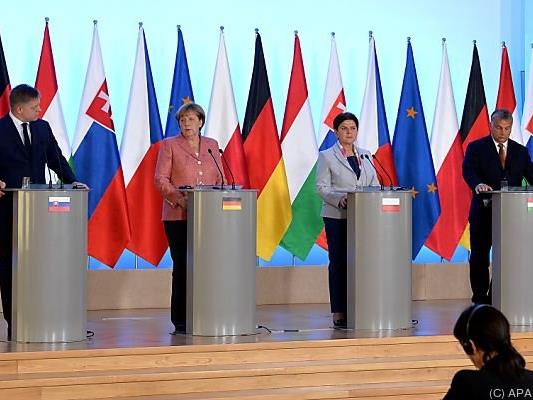 Fico, Merkel, Szydlo, Orban und Sobotka im Rahmen der Pressekonferenz