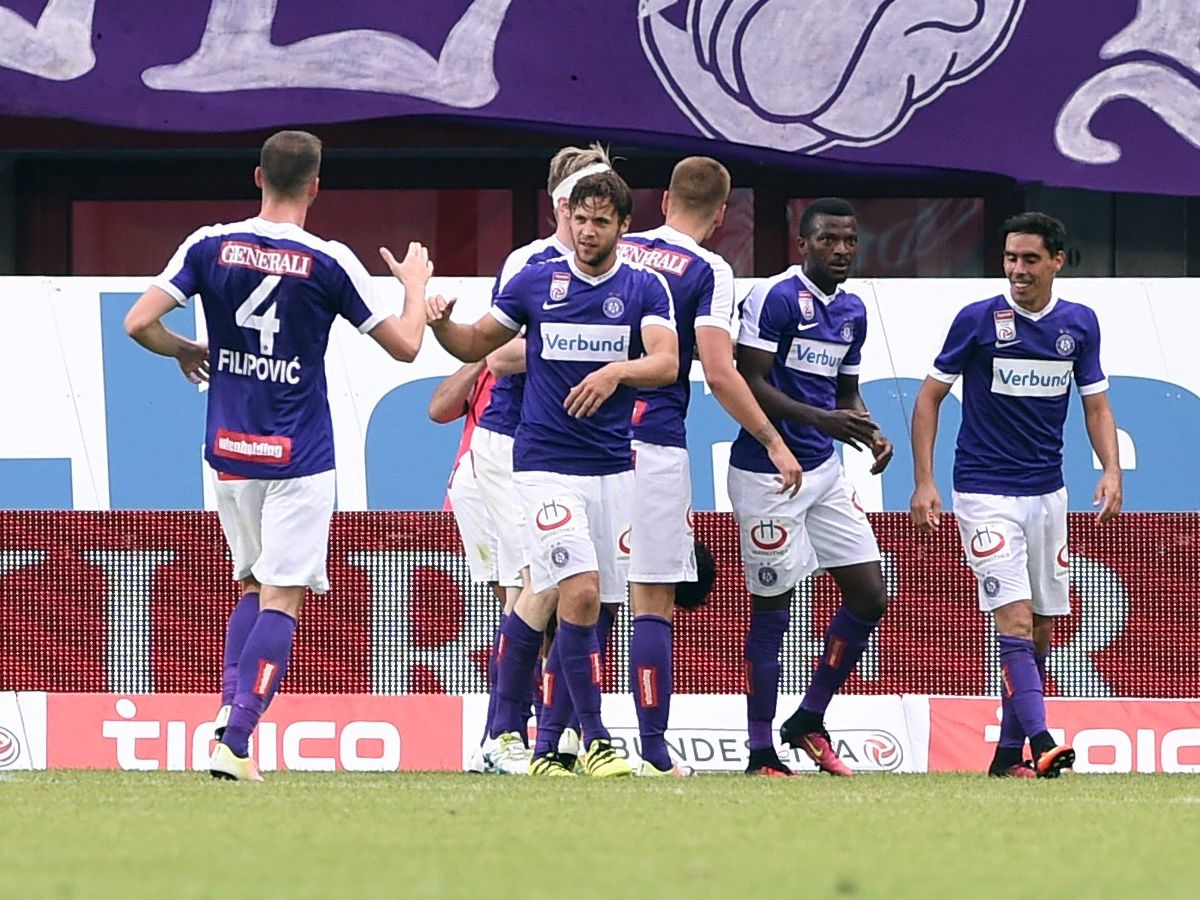 Sportlich muss die Austria in Trnava einen 0:1-Rückstand aufholen. Sportlich muss die Austria in Trnava einen 0:1-Rückstand aufholen.