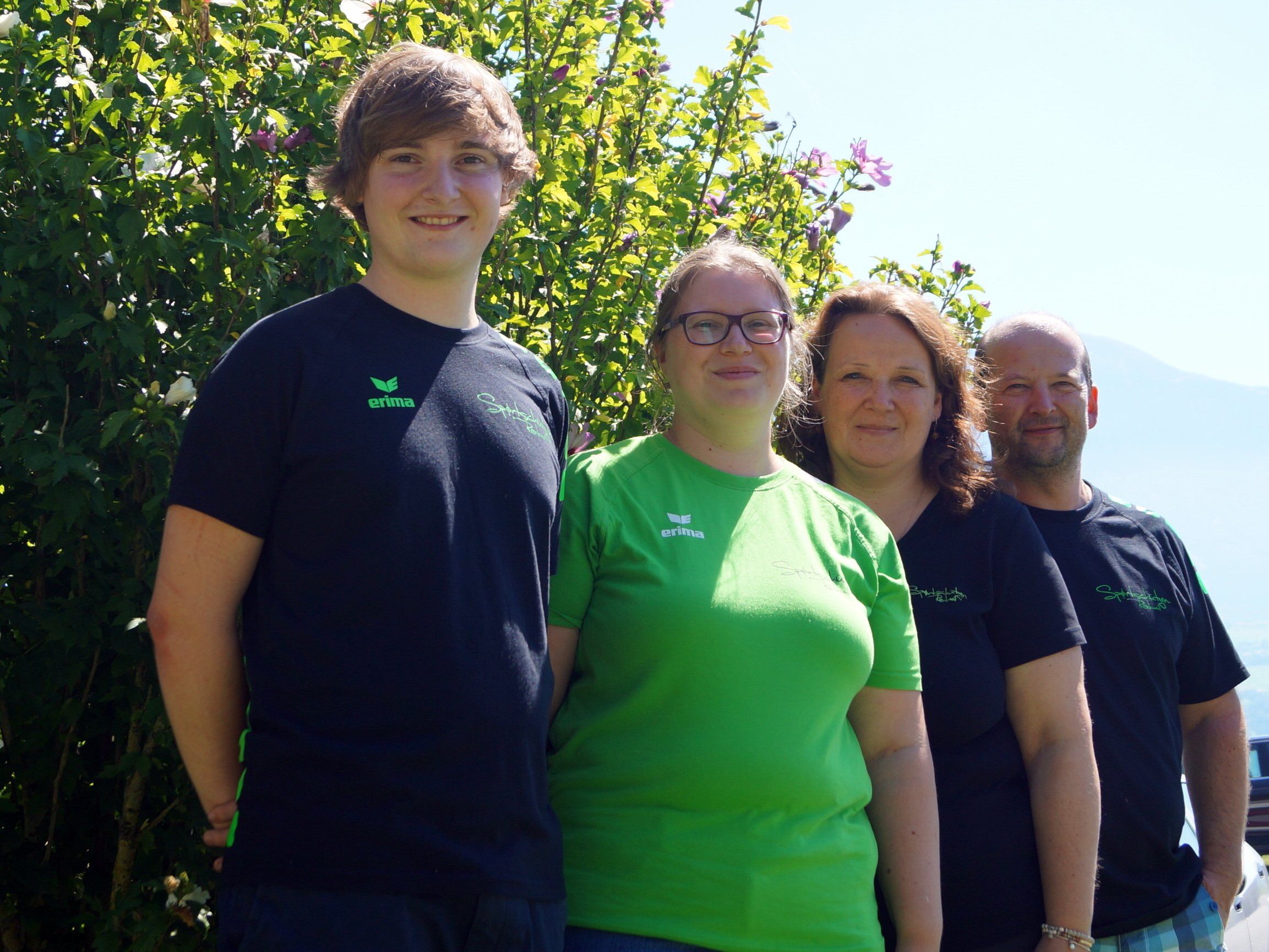 Teilnehmer KK Ö(ST)M 2016 - v.l.n.r.: Markus Abfalter, Melanie Lutz, Nadja und Arnold Schrotter Teilnehmer KK Ö(ST)M 2016 - v.l.n.r.: Markus Abfalter, Melanie Lutz, Nadja und Arnold Schrotter