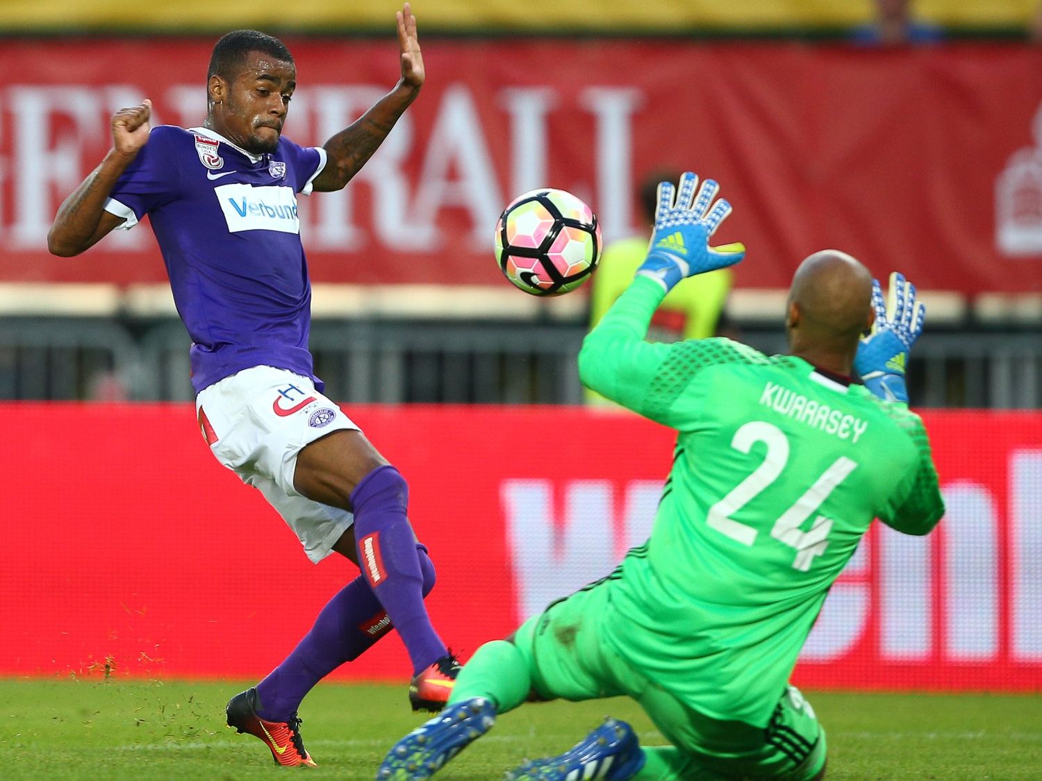 Die Austria besiegt Rosenborg im Hinspiel. Die Austria besiegt Rosenborg im Hinspiel.