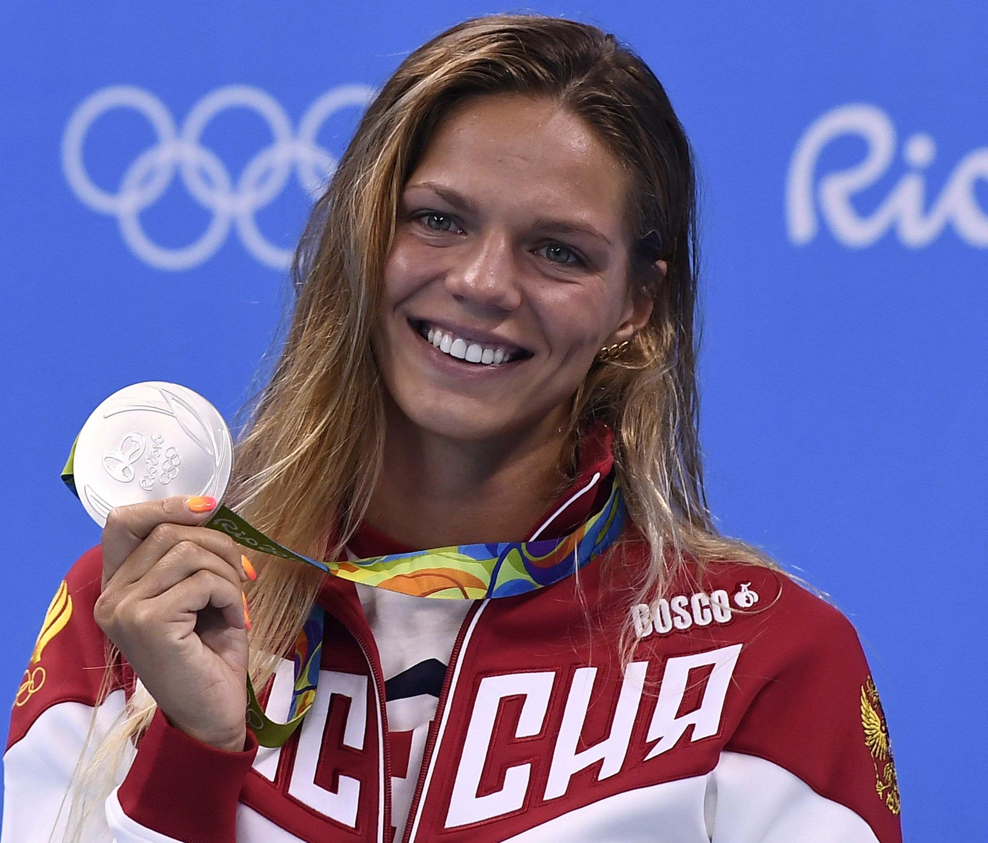 Julia Efimowa schien sich über ihre Silbermedaille zu freuen. Julia Efimowa schien sich über ihre Silbermedaille zu freuen.