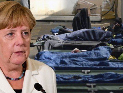 Angela Merkel steht in der Flüchtlingsdebatte zu ihrem Satz "Wir schaffen das". Angela Merkel steht in der Flüchtlingsdebatte zu ihrem Satz "Wir schaffen das".