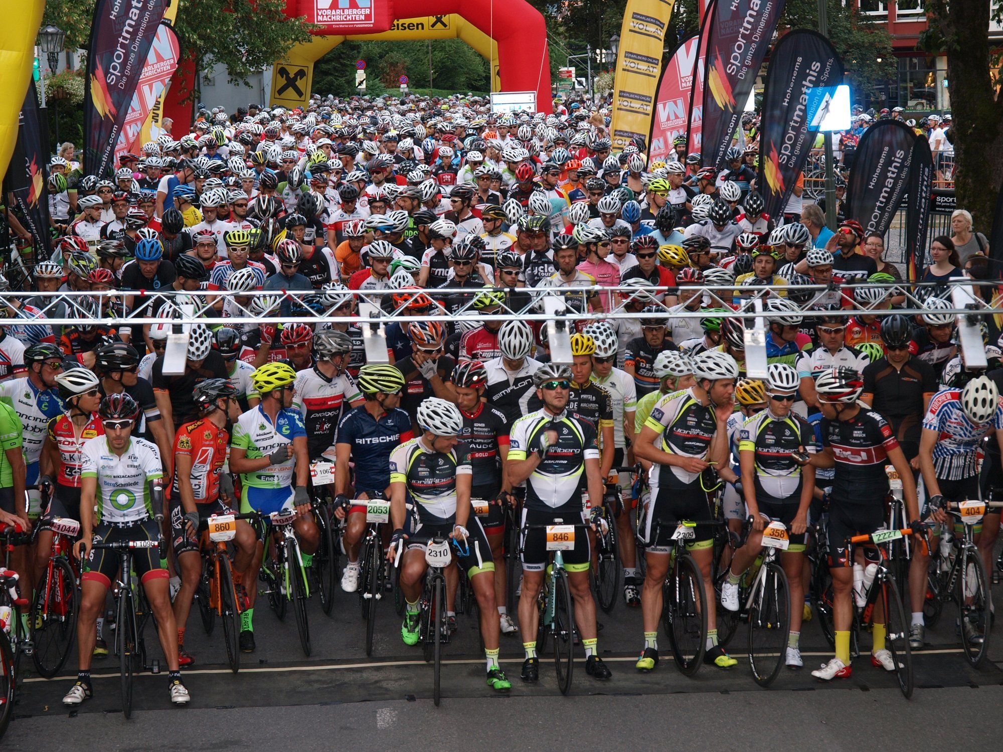 1300 Starter sind beim Highlander Radmarathon mit dabei 1300 Starter sind beim Highlander Radmarathon mit dabei