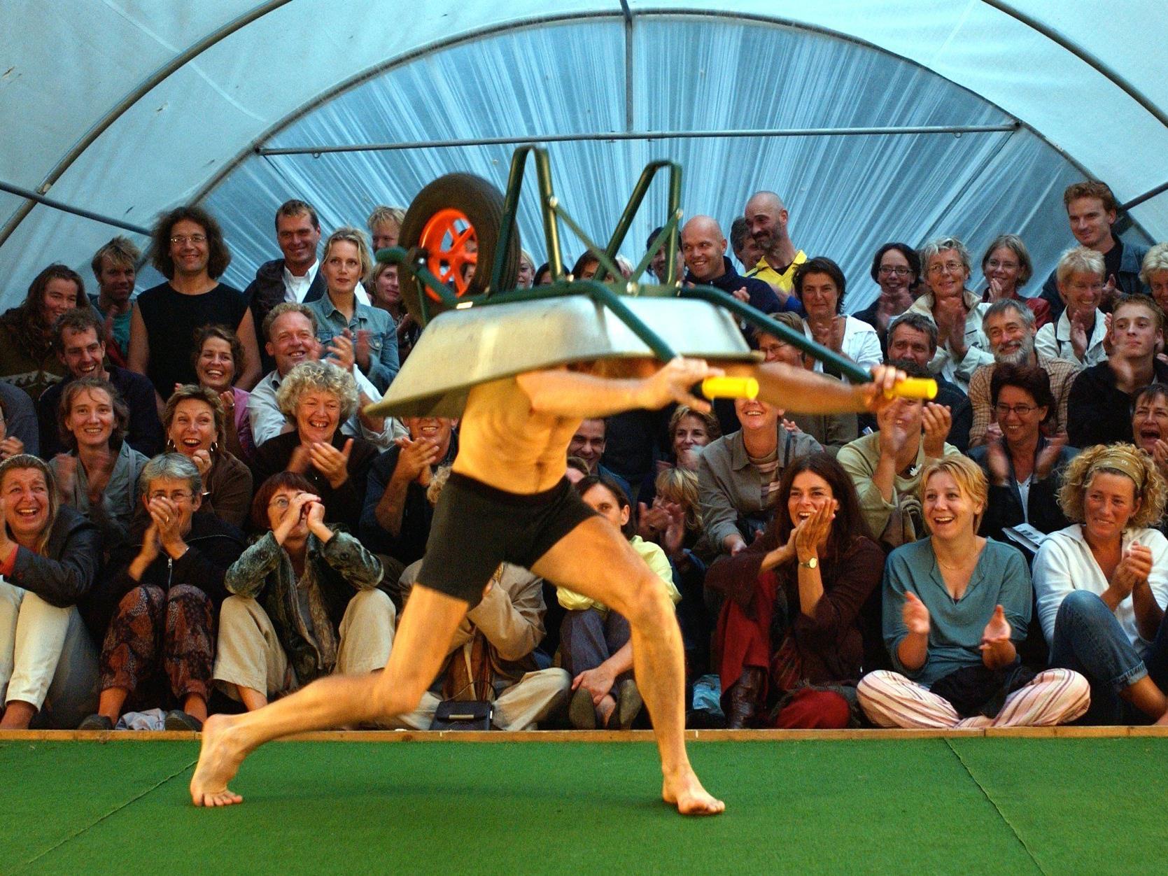 Außergewöhnliche Circuskunst und Clownerie sollen auch im zweiten Teil von Seelax die Besucher verzaubern.