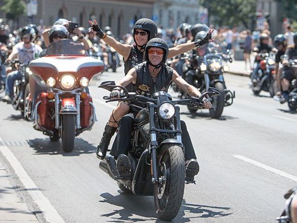 Am Wiener Ring sind die Biker los - für den guten Zweck Am Wiener Ring sind die Biker los - für den guten Zweck