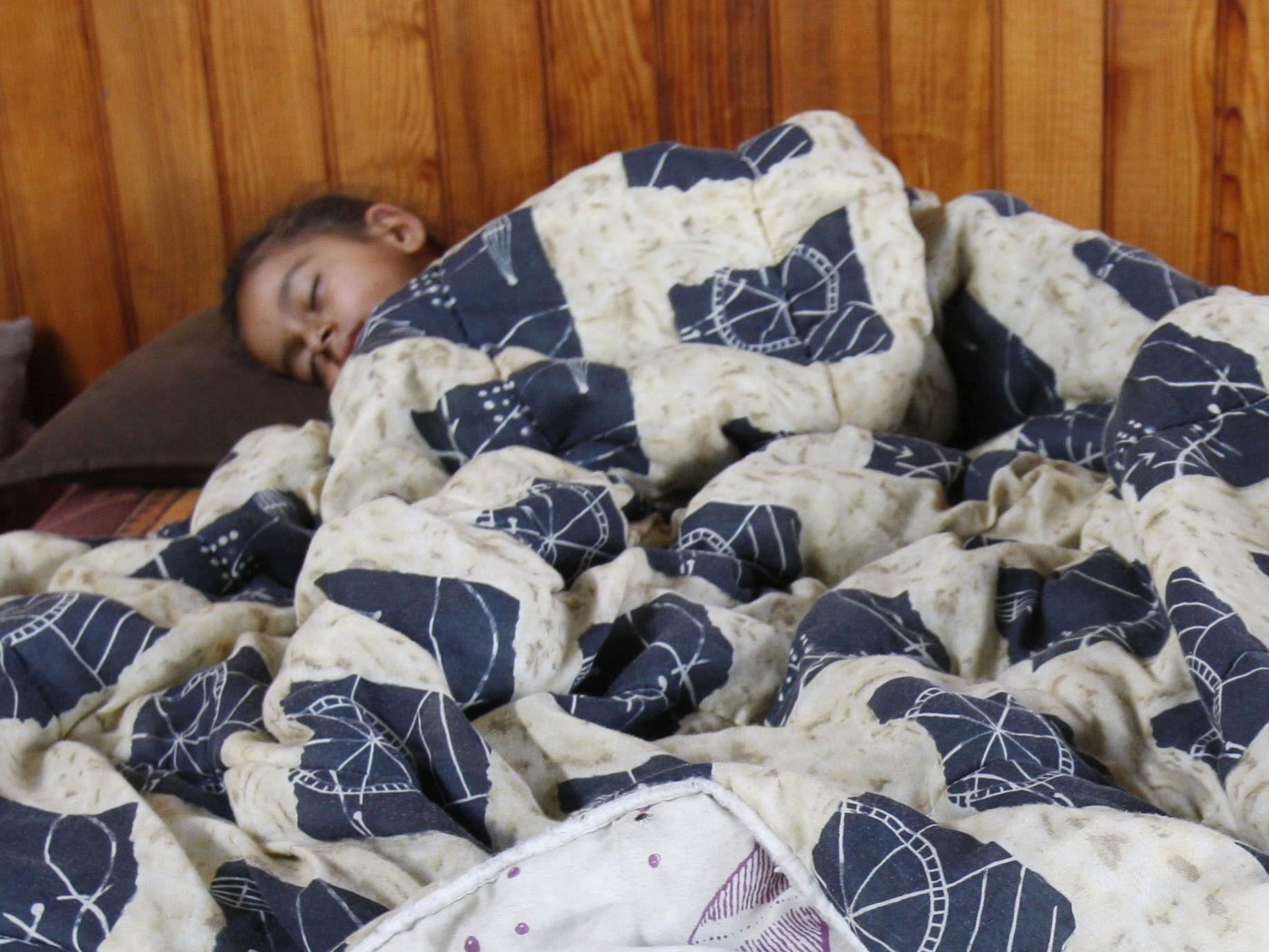 Wissenschaftler haben herausgefunden, welche Schlafposition am gesündesten ist.